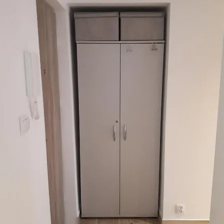 شقة Male Przytulne Mieszkanie